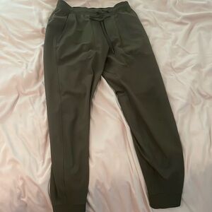 Lululemon ABC jogger olive green 31